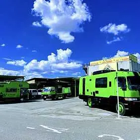 　スティンクス外観