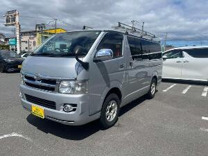 ハイエースバン