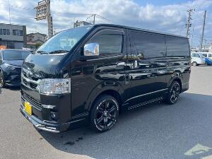 ハイエースバン
