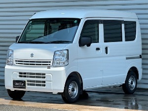 エブリイ