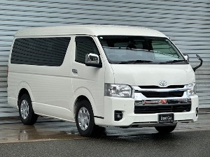 ハイエース