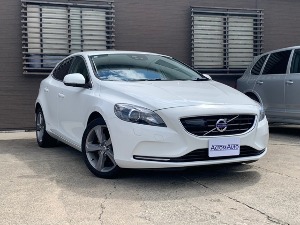 V40