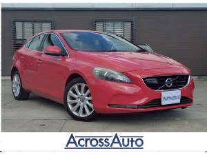 V40