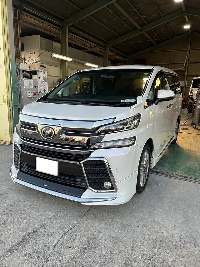 トヨタ・ヴェルファイア　安城市・豊田市・知立市　傷・凹み！安い！