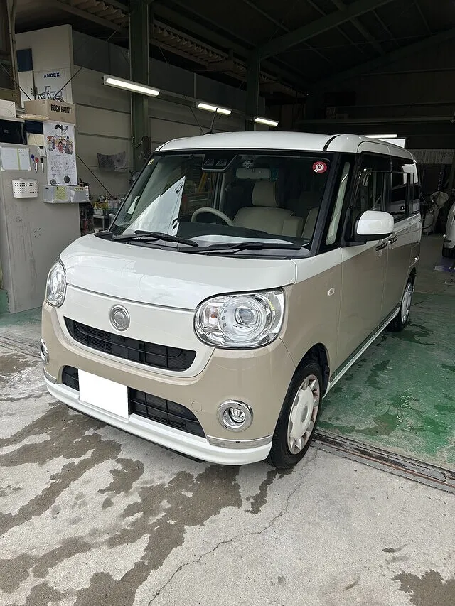 ダイハツ・ムーブキャンバス　安城市・保険修理で工賃２０％還元！