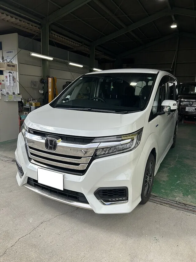 ホンダ・ステップワゴン　安城市・岡崎市・西尾市　傷ヘコミ！安い！