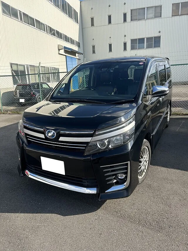 トヨタ・ヴォクシー　安城市・豊田市・岡崎市　傷・ヘコミ・安い！