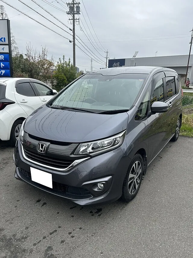 ホンダ・フリード　安城市・保険修理で工賃２０％キャッシュバック！