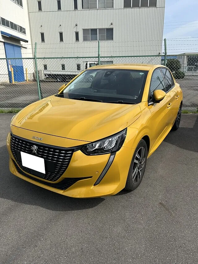 プジョー・208　安城市・刈谷市・知立市　きずへこみ・安い！