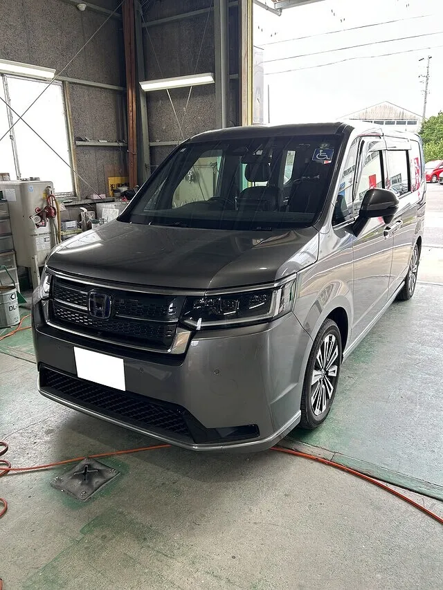 ホンダ・ステップワゴン　安城市・刈谷市　キズ・ヘコミ・安い！