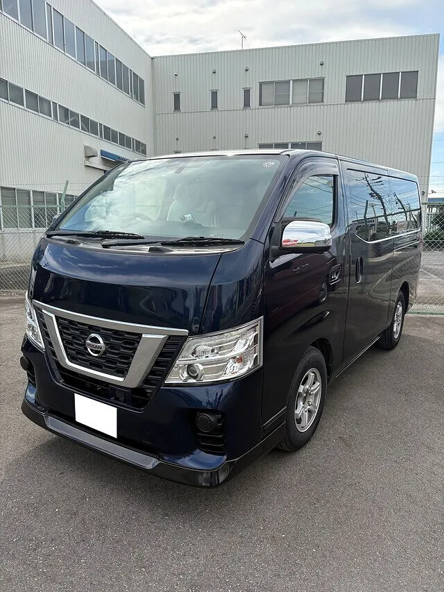 ニッサン・キャラバン　安城市・保険修理で工賃２０％分還元！