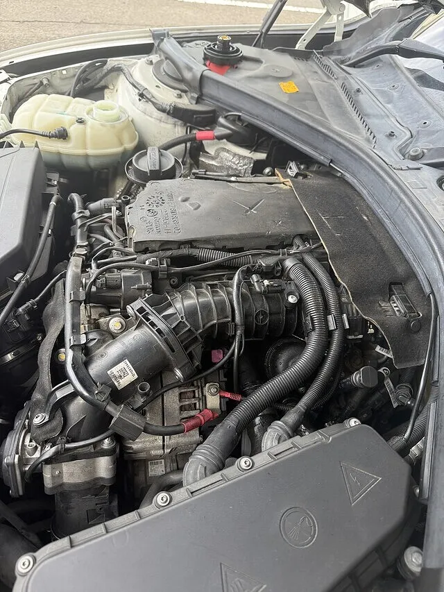 BMW　320D　F30　クーラント漏れ修理　仙台市太白区　M様