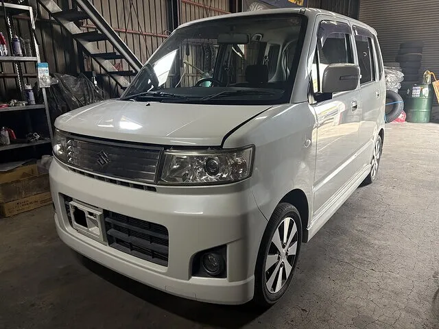 旭川市 中古車販売 スズキ ワゴンRスティングレ