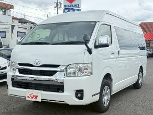 ハイエースバン