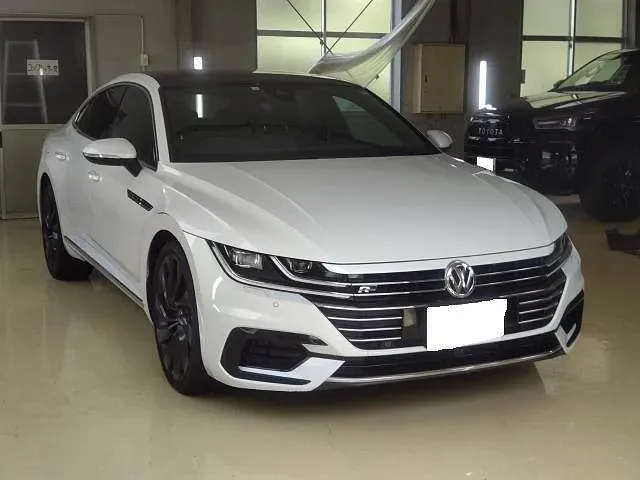VW　フォルクスワーゲン　アルテオン　Rライン　タイヤ交換　タイヤ組み換え　NITTO