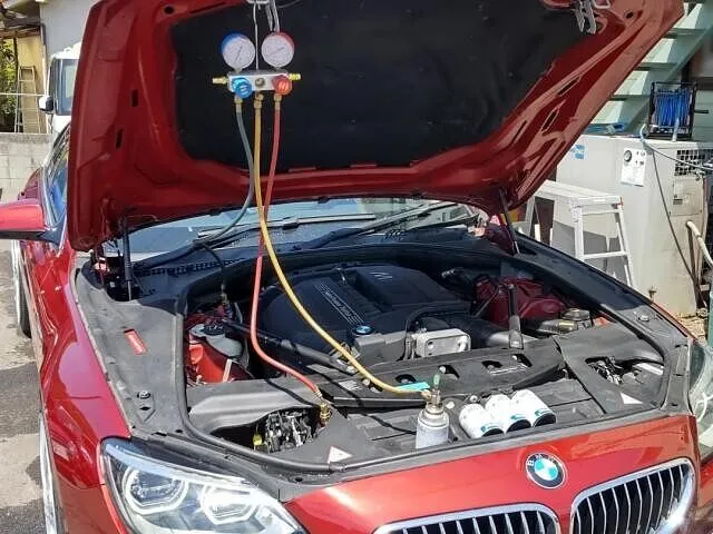 BMW　F06　６シリーズ　エアコン修理　エアコンガス補充　エアコン