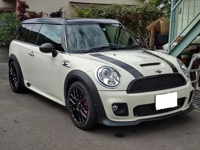 MINI　クラブマン　カバナシートカバー　マフラーカッター取付