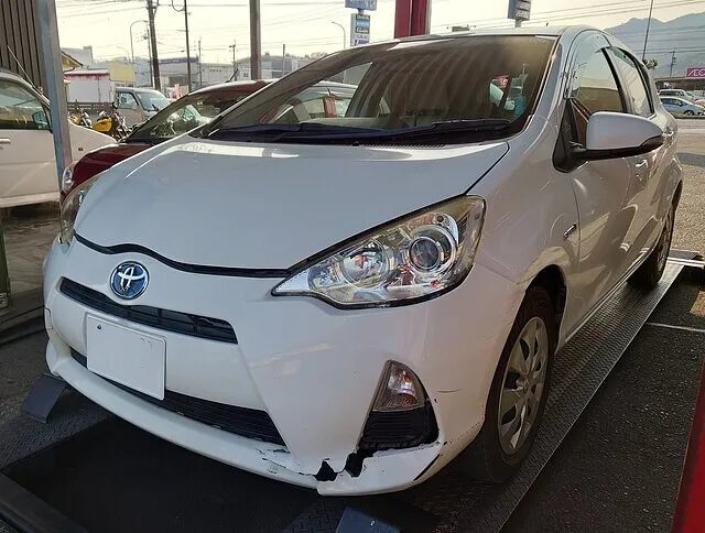 大分県　事故　板金塗装　修理　交換　フレーム修正　調整