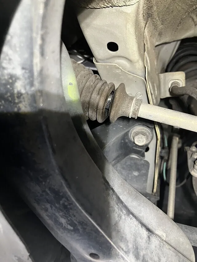 大分県　車検　整備　ラックブーツ　交換