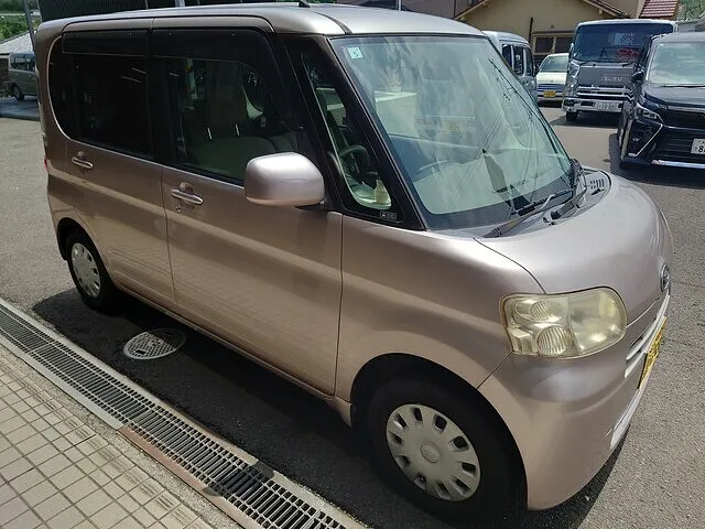 大分県　ダイハツ　タント　12ヶ月点検　整備