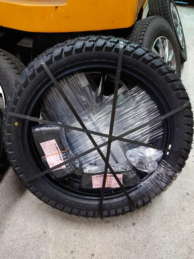 大分県　バイク　タイヤ交換　チューブ交換　持込交換