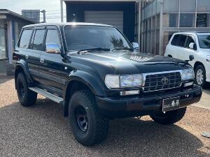 ランドクルーザー８０