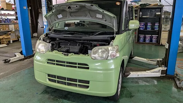 周南市　タント　エンジン警告点灯