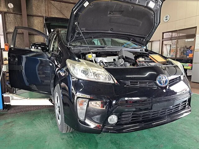 周南市　30プリウス　エンジンチェックランプ点灯　