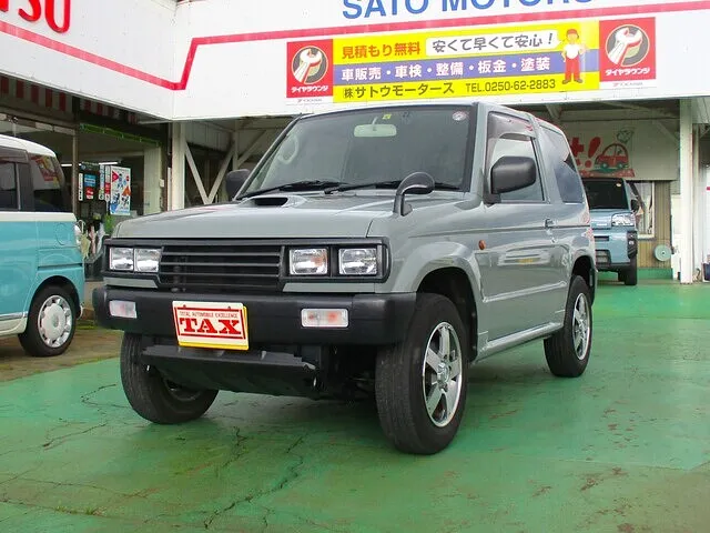 新着在庫車情報　キックス　角目4灯フェイス　全塗装