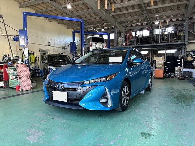 ダイヤモンドキーパー施工　プリウスPHV　新発田市　阿賀野市