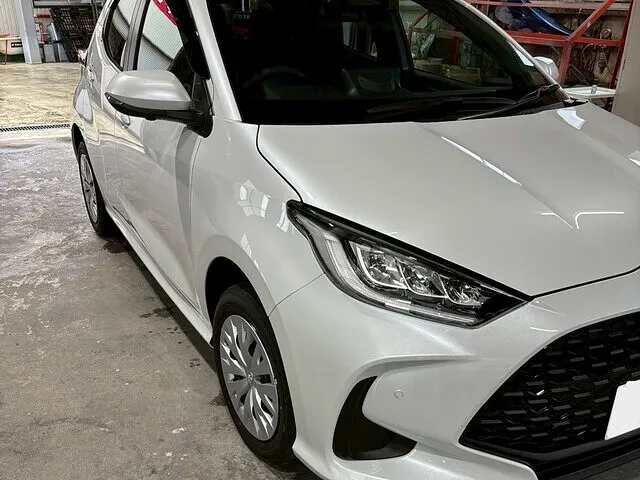 フレッシュキーパー施工　ヤリス