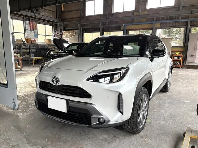 エコダイヤキーパー施工　ヤリスクロス　新発田市　阿賀野市