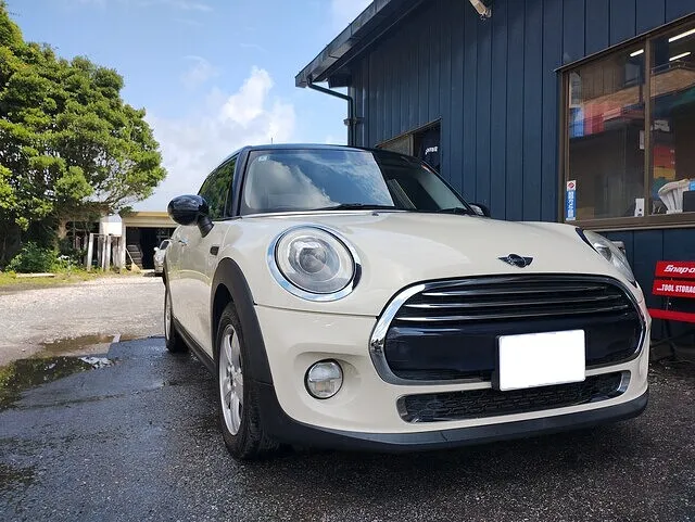 MINI 5ドア クーパー F55 ご納車 千葉県 H様