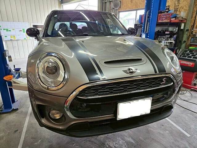 ミニ クーパーS クラブマン F54 ドライブシャフトブーツ交換