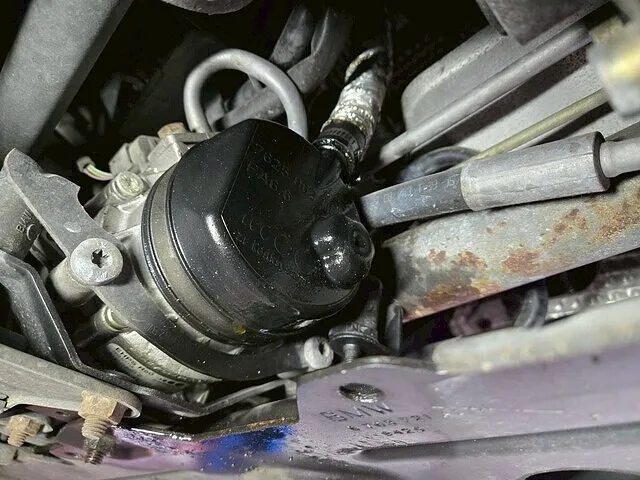 ミニ クーパーS 3ドア R53 パワステオイル漏れ修理