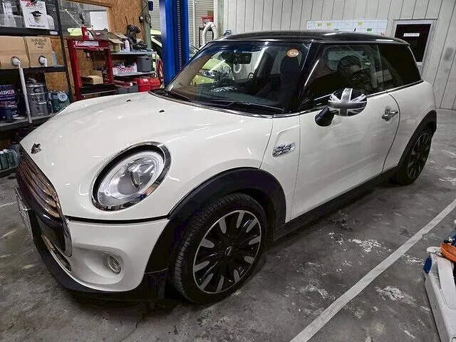 ミニ クーパー 3ドア F56 ホイールスペーサー取付！