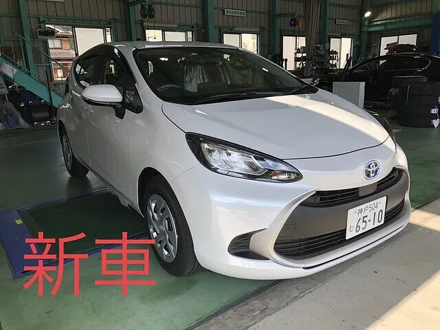 丹波市　新車販売　アクア