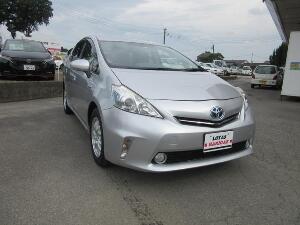 プリウスアルファ