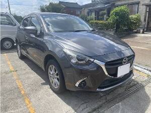 デミオ