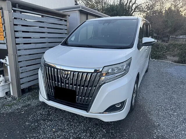 川越市　認証工場　スタッドレスタイヤ付替　エスクァイア