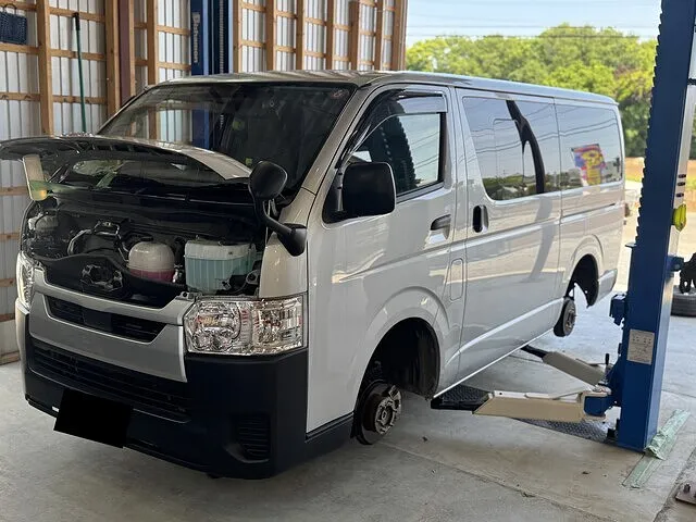 川越市　認証工場　車検　ハイエースVAN
