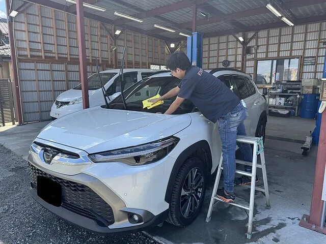 川越市　撥水ガラスコート　カローラクロス