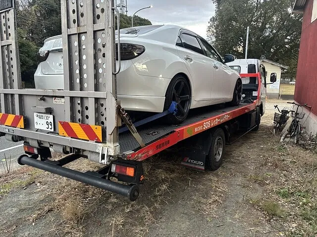 福岡県 志賀島　マークX　不動車　レッカー