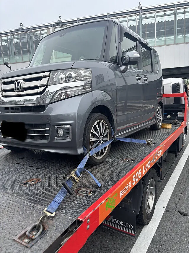 福岡県  　遠賀郡　ロードサービス　N-BOX　パンク