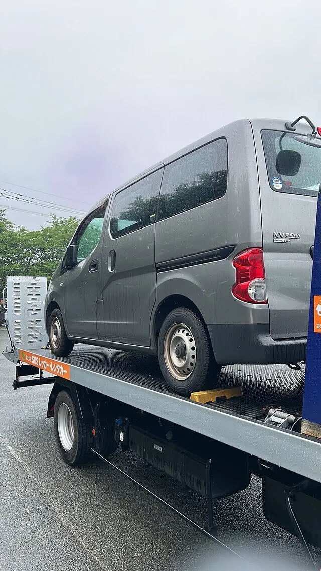 福岡県　ロードサービス　バネットバン　エンジントラブル
