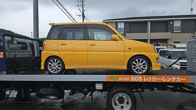 福岡県　ロードサービス　スバル　プレオ　冠水被害　レッカー