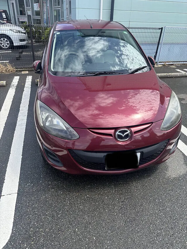 福岡県　ロードサービス　マツダ　デミオ　パンク