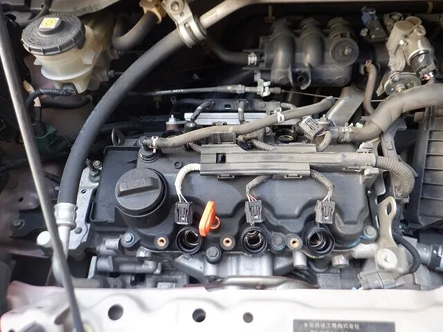 ホンダ　ライフ　エンジン不調　イグニッションコイル　プラグ交換