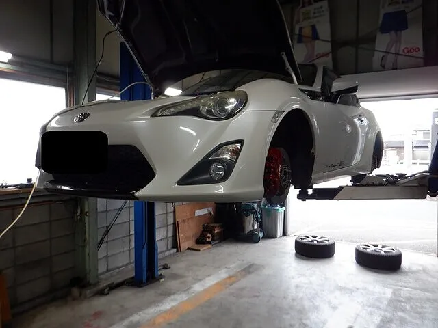 トヨタ　86　岐南町　笠松町　岐阜市　柳津町　1日車検　車検