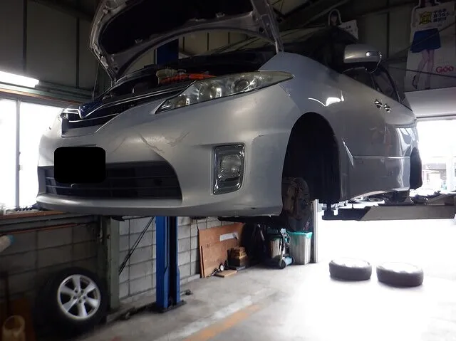 トヨタ　エスティマHV　稲沢市　笠松町　岐南町　1日車検　車検